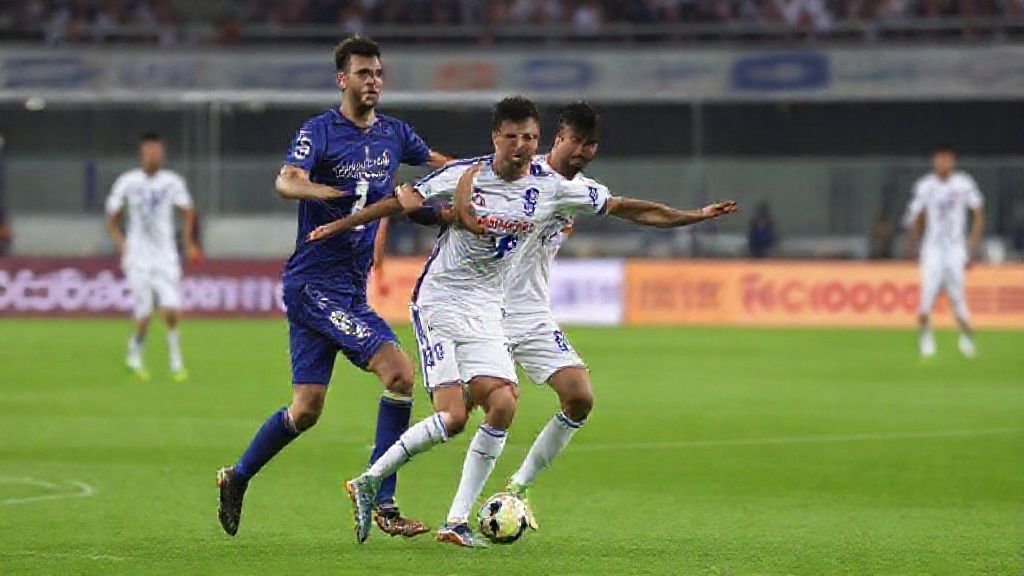 【欧联杯战报】切尔西客场憾平卡拉巴克 新星闪耀难掩防线漏洞